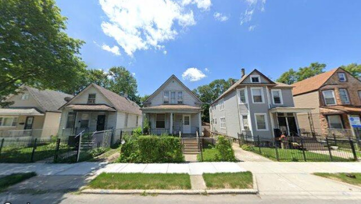 11334 s wentworth ave, chicago, il 60628