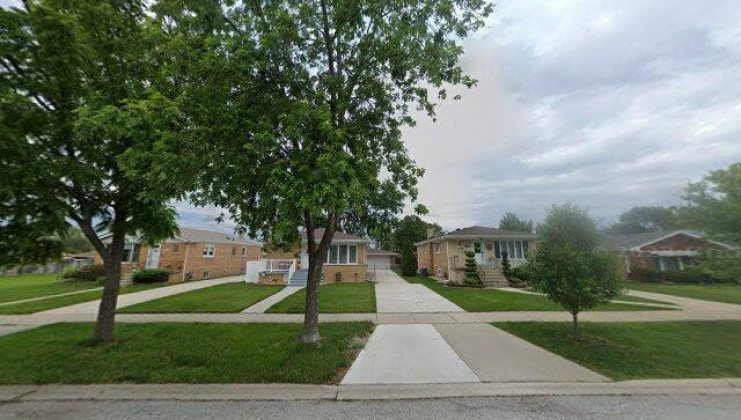 8516 s menard ave, burbank, il 60459