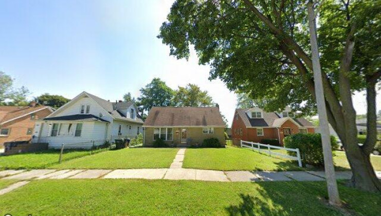 1709 16th st, north chicago, il 60064