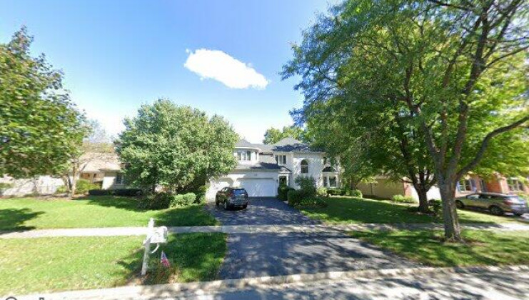 1123 thackery ln, naperville, il 60564