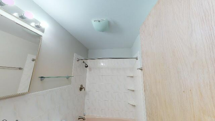 1285 e washington st apt 4, des plaines, il 60016