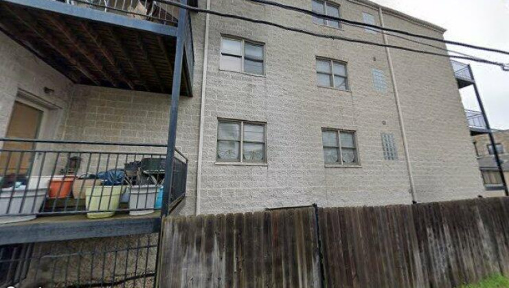 461 e bowen ave unit 1, chicago, il 60653