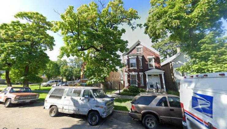 1650 s komensky ave, chicago, il 60623