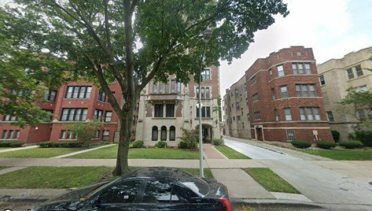 6740 s oglesby ave unit 2, chicago, il 60649
