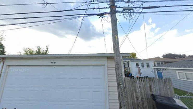 7024 w montrose, norridge, il 60706