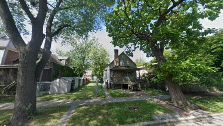 7804 s ellis ave, chicago, il 60619