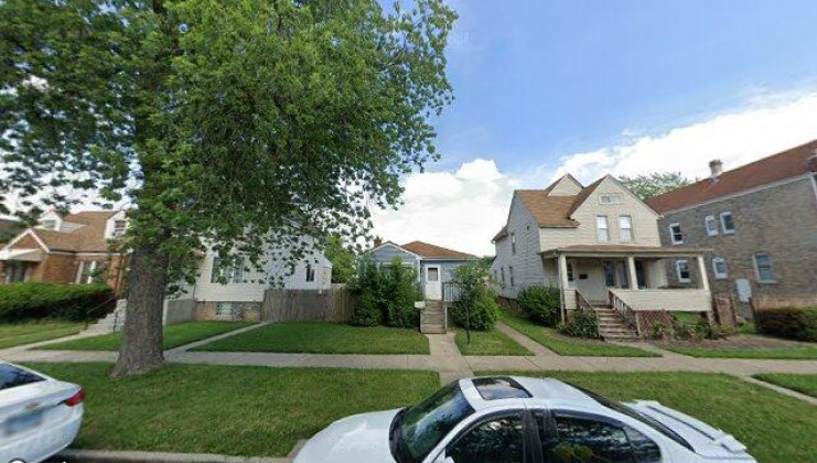 12737 honore st, blue island, il 60406