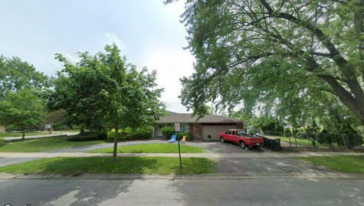 18302 bock rd, lansing, il 60438