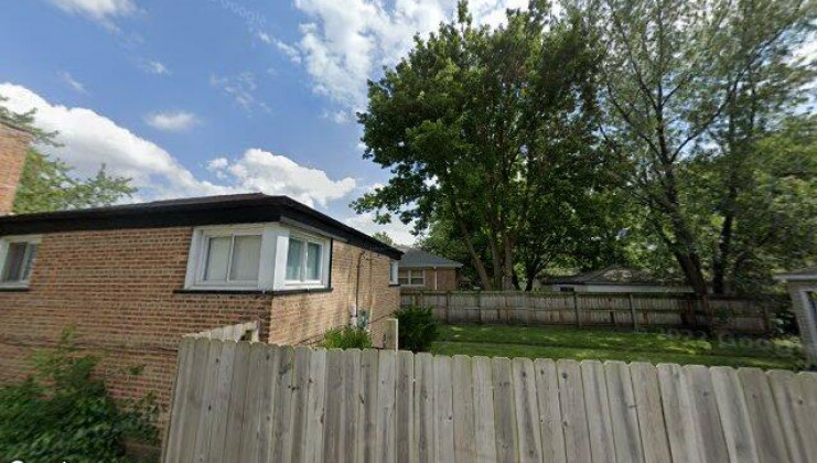 14214 minerva ave, dolton, il 60419