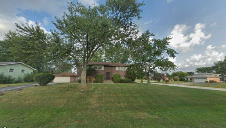 18900 loras ln, country club hills, il 60478