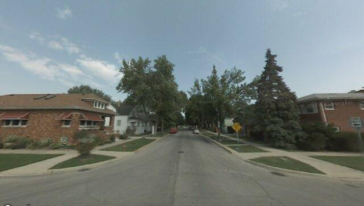 3239 s cuyler ave, berwyn, il 60402