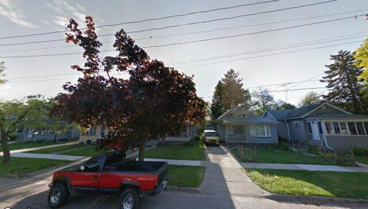 628 jackson st, aurora, il 60505
