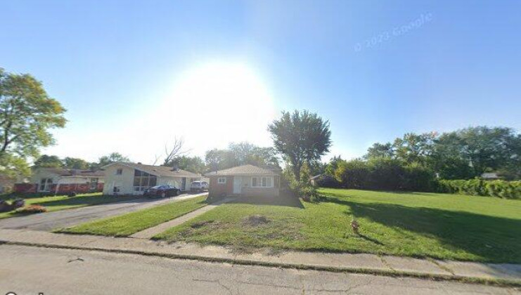 16140 hermitage ave, markham, il 60428