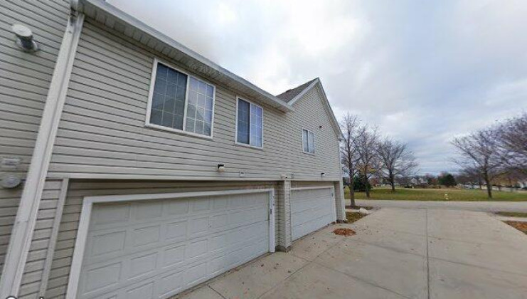 316 fieldstone ct, bolingbrook, il 60440