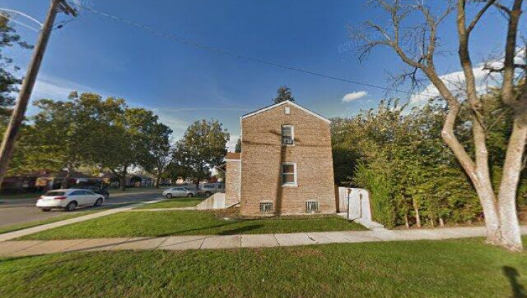 2251 s 17th ave, broadview, il 60155