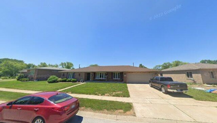 13954 s reeves rd, robbins, il 60472