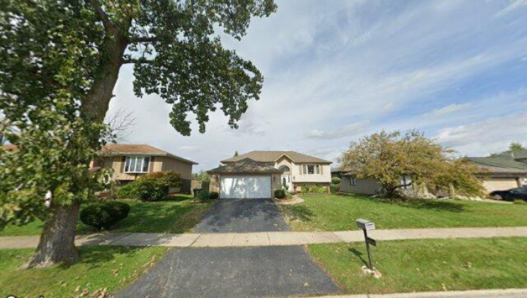 2666 201st pl, lynwood, il 60411