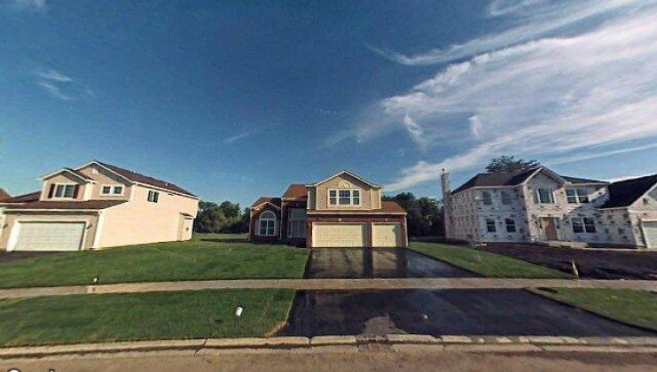 6425 hummingbird ln, matteson, il 60443