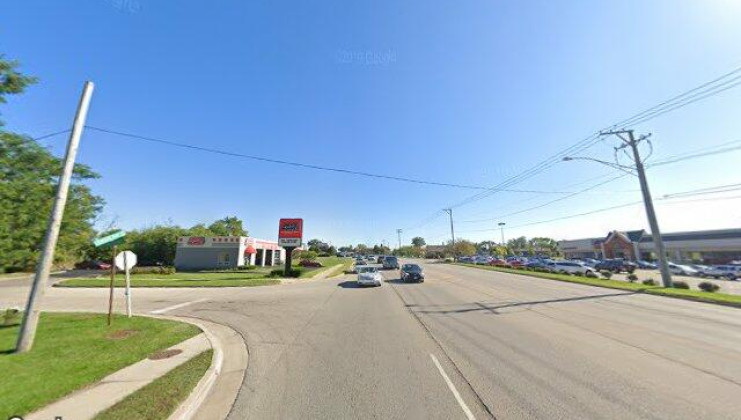 901-919 n green bay rd, waukegan, il 60085