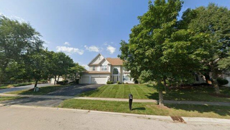 7390 bittersweet dr, gurnee, il 60031