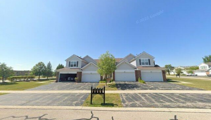 286 macintosh ave, woodstock, il 60098