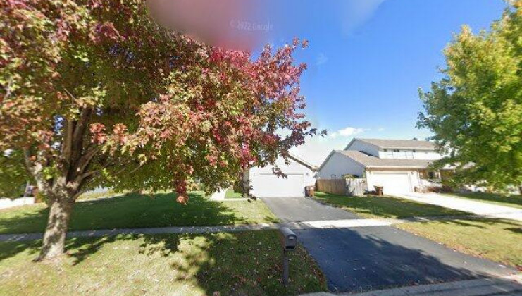 1203 orchard ln, harvard, il 60033