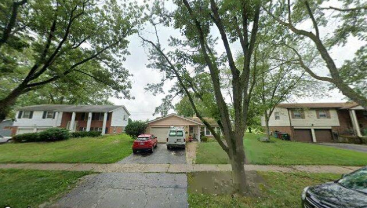 923 bowling green dr, homewood, il 60430
