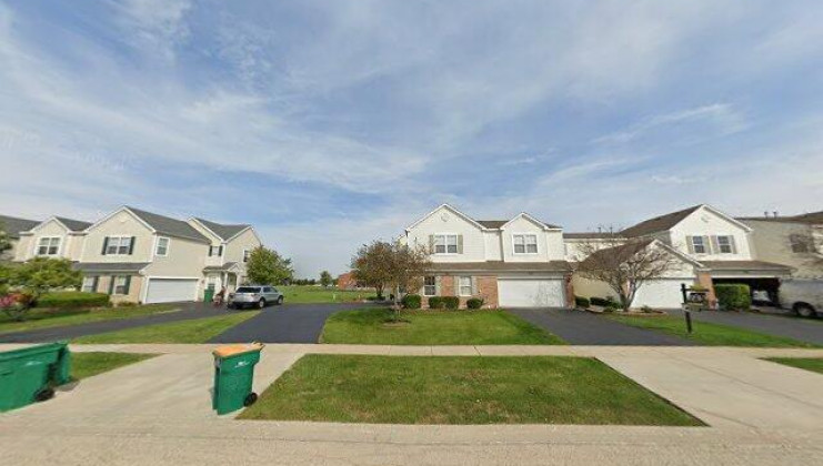 300 parkside dr, shorewood, il 60404