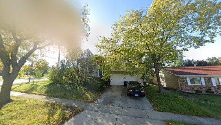 2001 sunnydale st, woodridge, il 60517