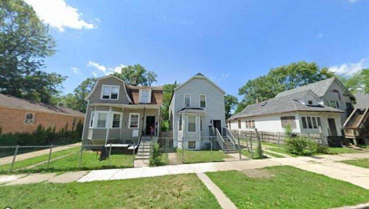 11540 s yale ave, chicago, il 60628