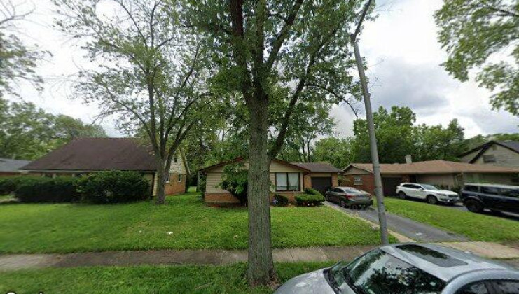 3407 hickory ln, hazel crest, il 60429