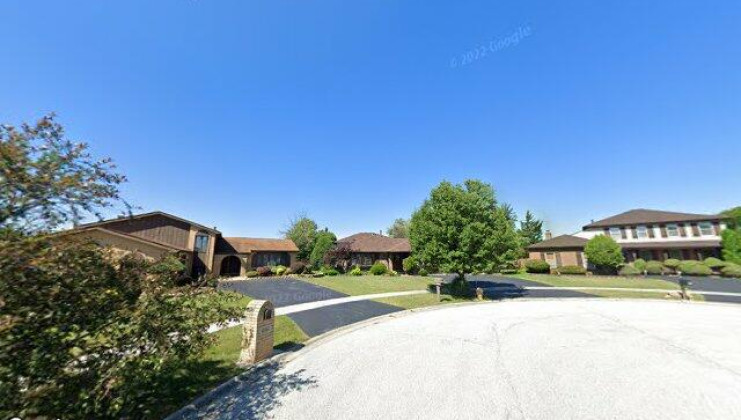 4951 crest ct, country club hills, il 60478