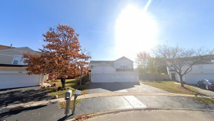 600 wedgewood cir, lake in the hills, il 60156