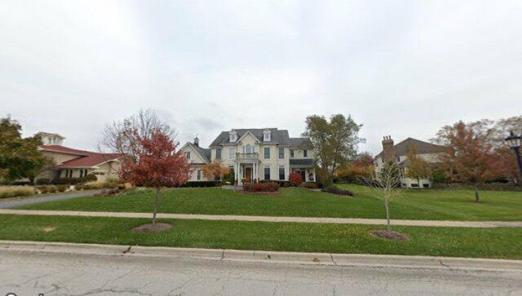 4040 river ridge dr, saint charles, il 60175