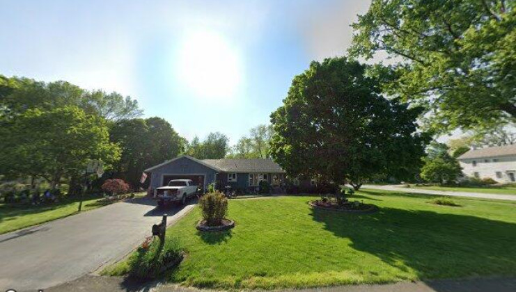 212 e spring st, yorkville, il 60560