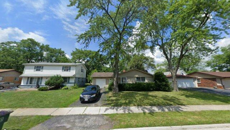 17306 burr oak ln, hazel crest, il 60429