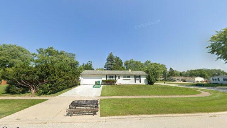 18674 w highfield dr, gurnee, il 60031