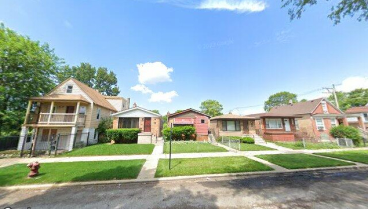 9322 s euclid, chicago, il 60617