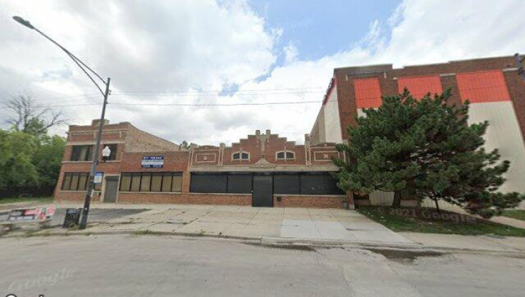 4542 w cermak rd, chicago, il 60623