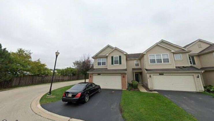 377 windsong cir, glendale heights, il 60139