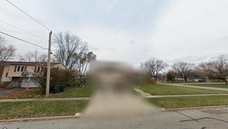 7800 valley view ln, woodridge, il 60517