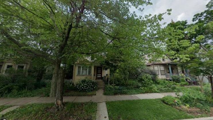 835 circle ave, forest park, il 60130