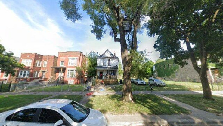 7119 s emerald ave, chicago, il 60621