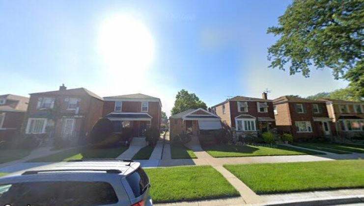 9314 s vernon ave, chicago, il 60619