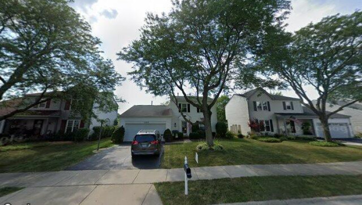 1300 s highgoal dr, wheeling, il 60090