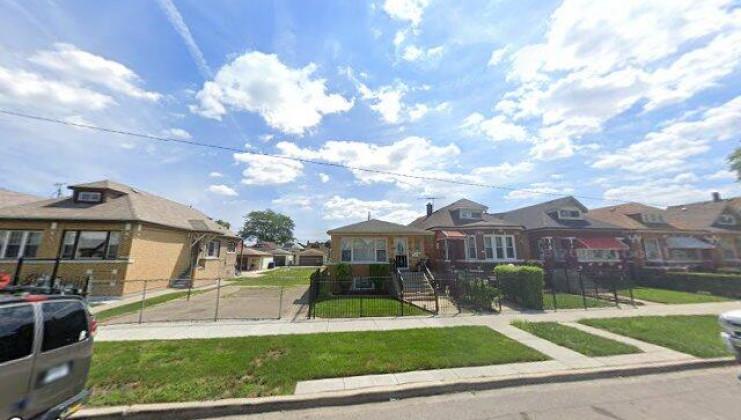 7235 s claremont ave, chicago, il 60636