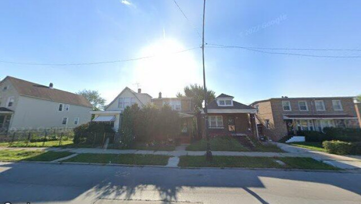 9218 s king dr, chicago, il 60619