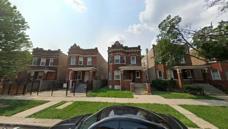 4923 w iowa st, chicago, il 60651