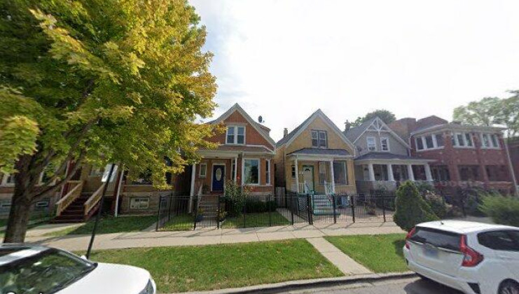 2909 n troy st, chicago, il 60618