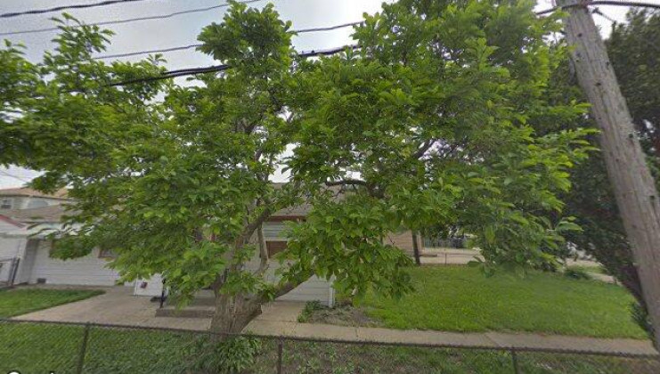 6704 w forest preserve dr, harwood heights, il 60706